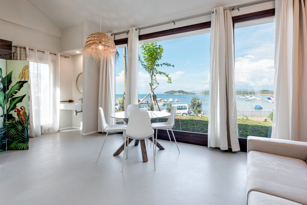 Suite 10